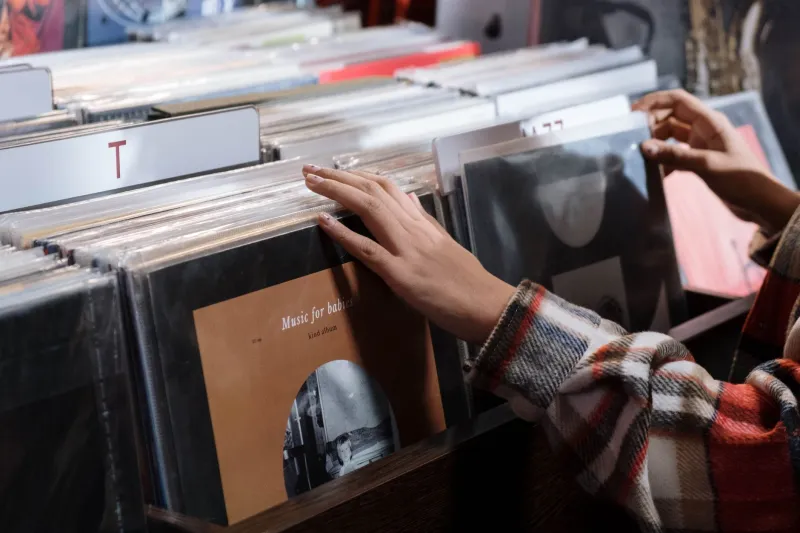 Dust, Downloads and Devotion: What Loving an Indie Soul Artist Actually Costs in 2025